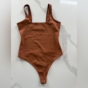 Good American Rust Brown bodysuit size 2